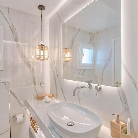 Nautica - Executive With Jacuzzi * Antiparos Town